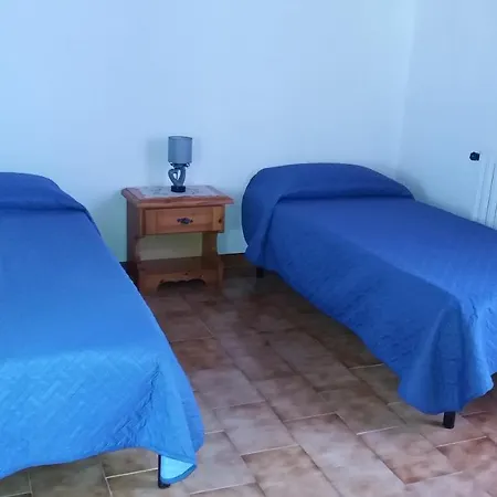 Bed & Breakfast S' Eremu *